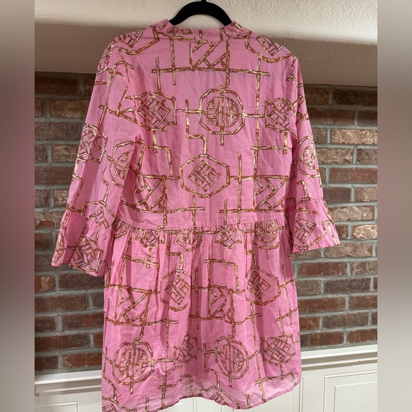 Jude Connally Dress Small Pink Gold Geometric Bell Sleeve Tunic V-Neck Resort - Picture 3 of 5